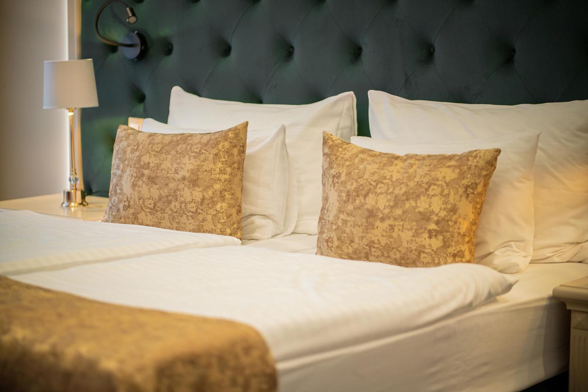 Golden Key Boutique Hotel Karlovy Vary Ngoại thất bức ảnh